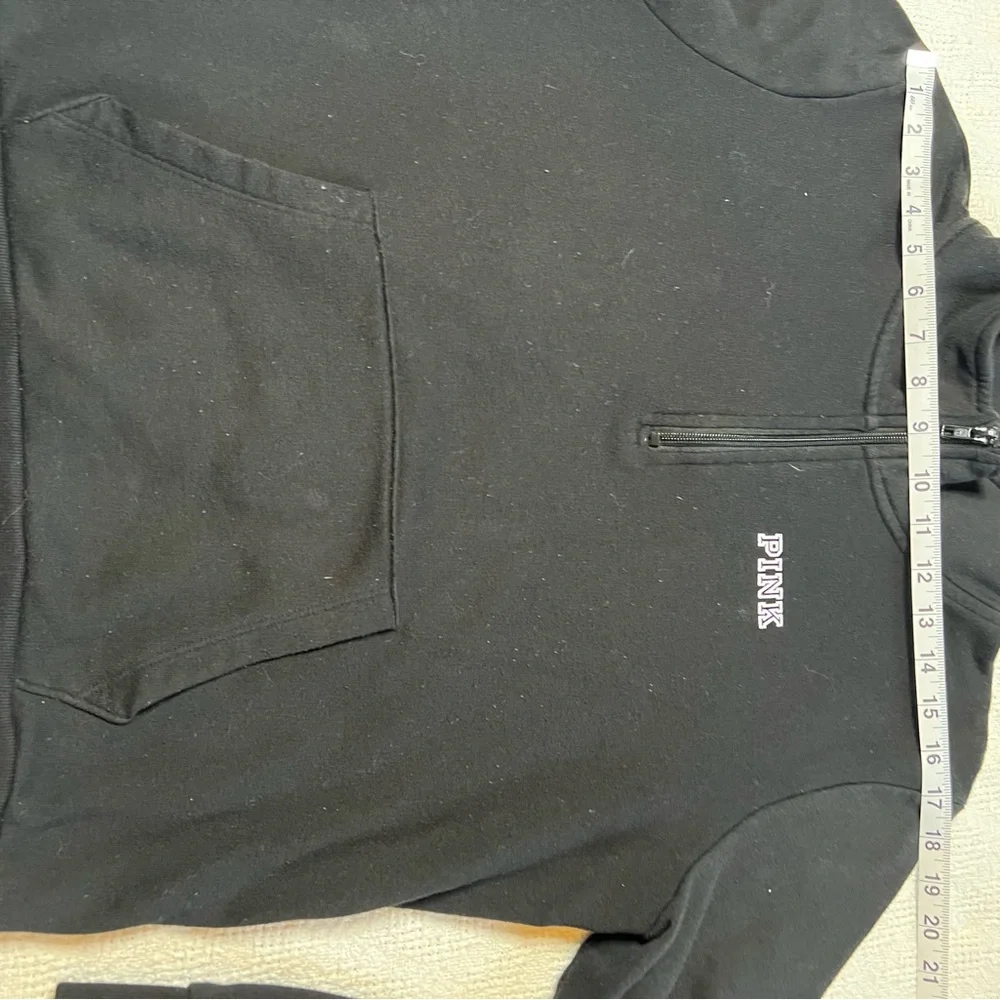 Victoria Secret PINK sweatshirt. - Picture 4 of 5